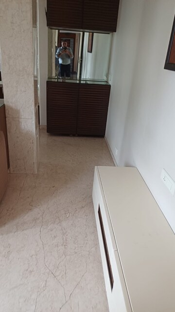 Building Lobby in 2.5 BHK Apartment at Santacruz West – for Rent