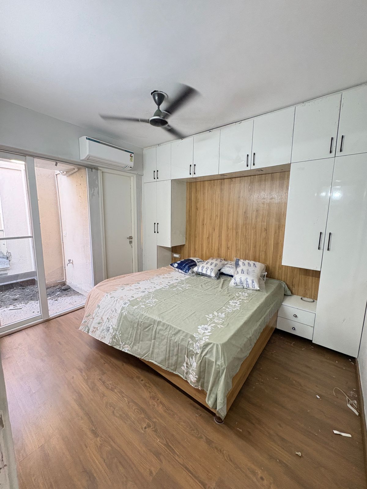 2 BHK Apartment For Rent in Signature Global City