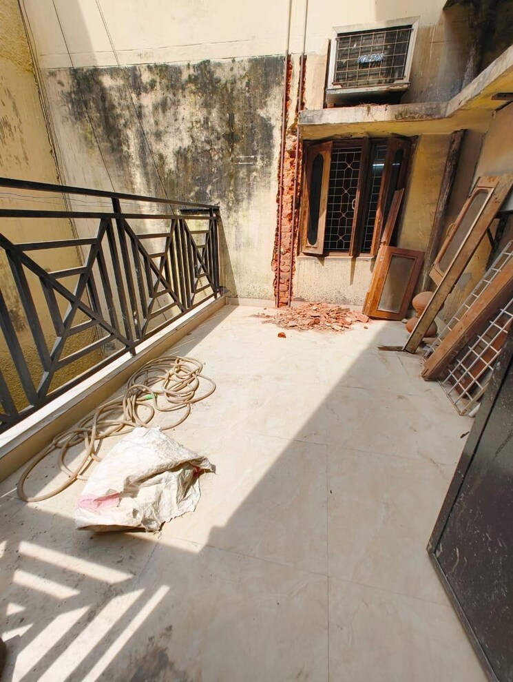 Balcony, greater kailash ii 2 Bedroom 1500 Sq.Ft. Builder Floor In Greater Kailash ii Delhi 9181824