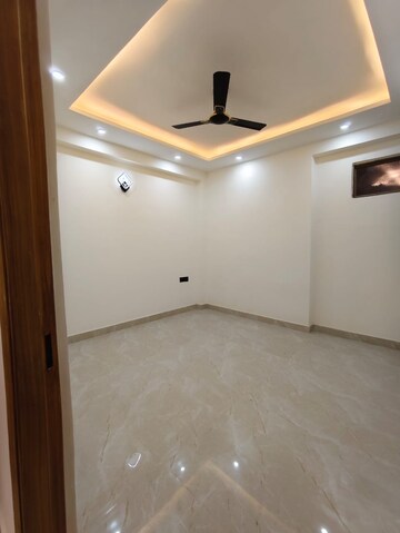 1 BHK Builder Floor For Rent in Saket