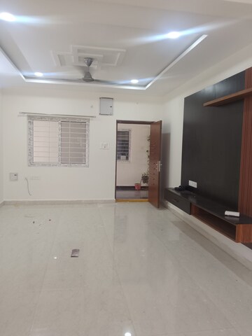 Room in 2 BHK Apartment at AJR Residency, Puppalaguda – for Rent