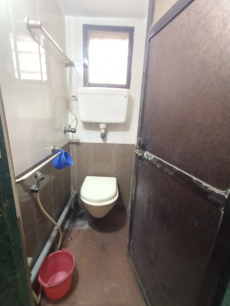 Bathroom, dombivli west 1 Bedroom 550 Sq.Ft. Apartment In Dombivli West Thane 9181908