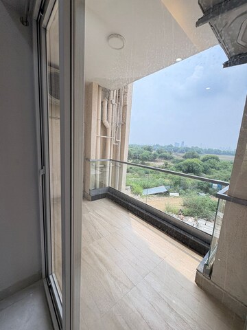 Balcony in 3.5 BHK Apartment at Signature Global City, Sector 37d – for Rent