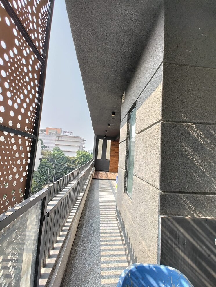 Balcony, anant-raj-ashok-estate 3 Bedroom 179 Sq.Yd. Independent House In Sector 63a Gurgaon 9181867