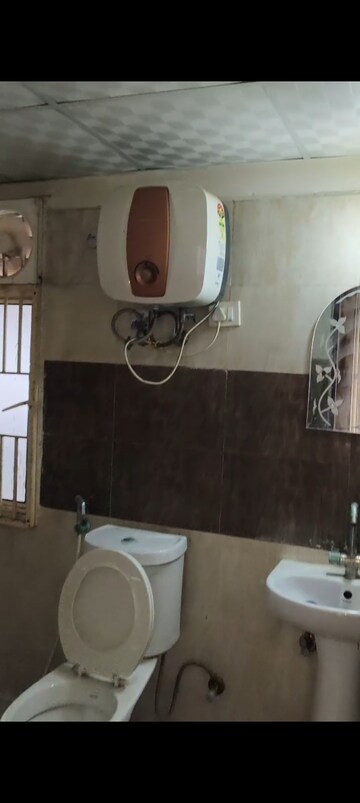 Bathroom in 2 BHK Apartment at Panchsheel Greens II, Sector 16 Greater Noida – for Rent