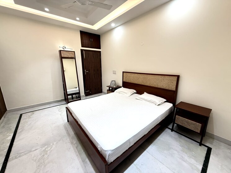 Bedroom, vasant vihar 2 Bedroom 3000 Sq.Ft. Independent House In Vasant Vihar Delhi 9181966
