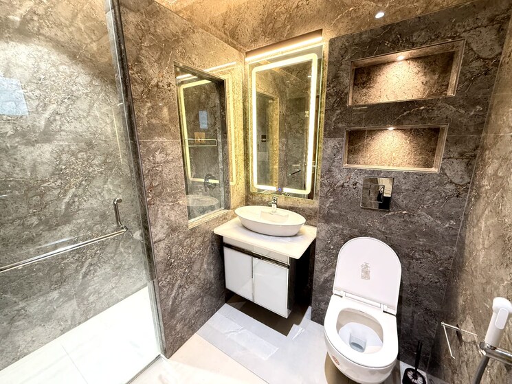 Bathroom, vasant vihar 2 Bedroom 3000 Sq.Ft. Independent House In Vasant Vihar Delhi 9181966