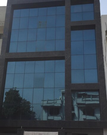  Showroom For Rent in Greater Kailash ii