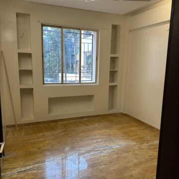 Room in 3 BHK Apartment at Rachana Beverly Hills, Vasant Vihar – for Sale