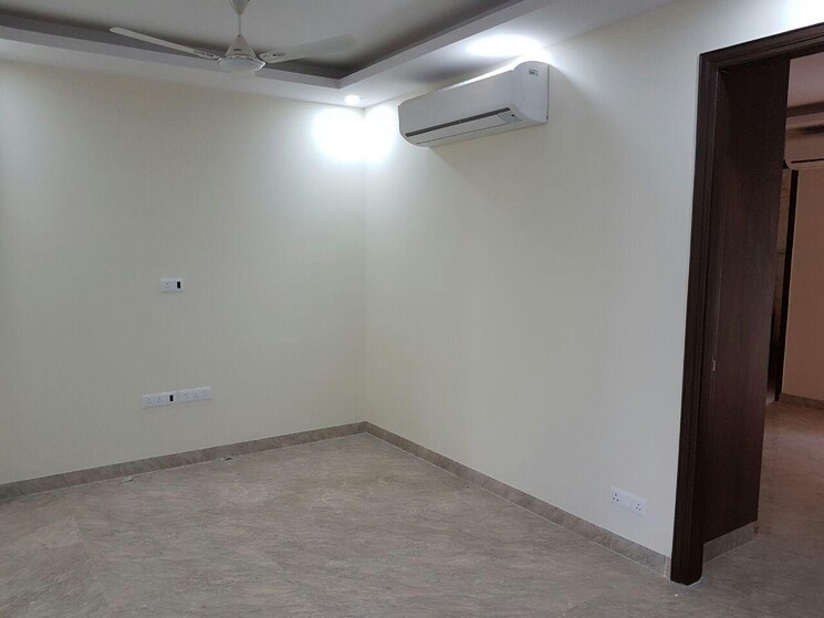 Room, kalkaji 3 Bedroom 1800 Sq.Ft. Builder Floor In Kalkaji Delhi 9182129
