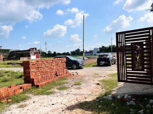  Plot – Exterior View View at Kamta - for Sale