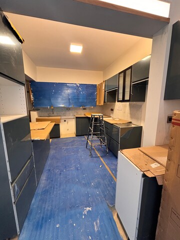 Team Area in 3 BHK Apartment at Vaishnavi Premiere, St Johns Road – for Rent