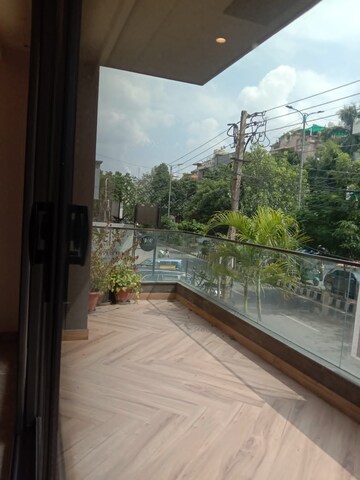 Balcony in 4 BHK Builder Floor at Safdarjung Enclave – for Rent
