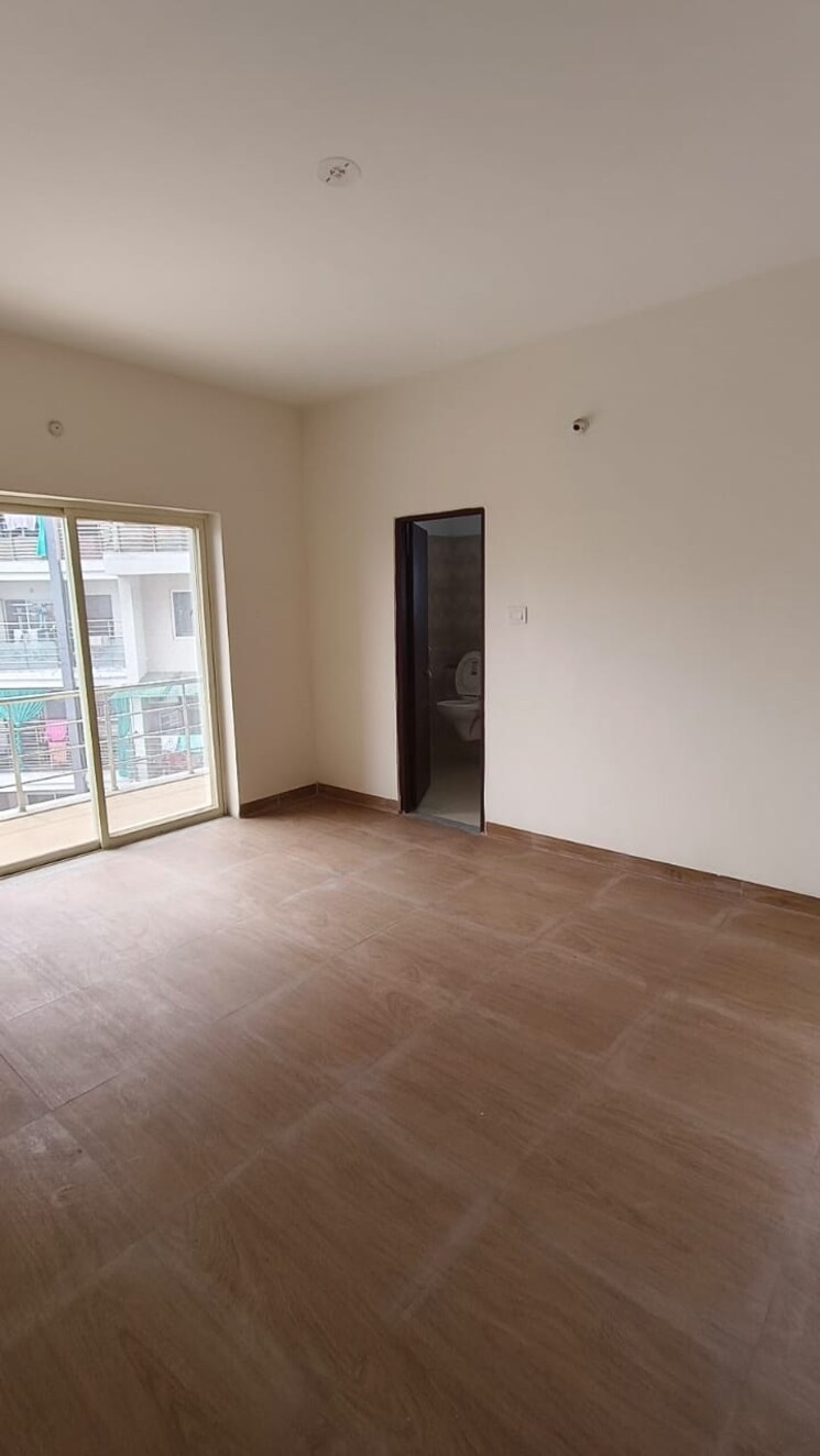 Room, bhojpal-shree-krishna-heights 3 Bedroom 1400 Sq.Ft. Apartment In Katara Hills Bhopal 9182188