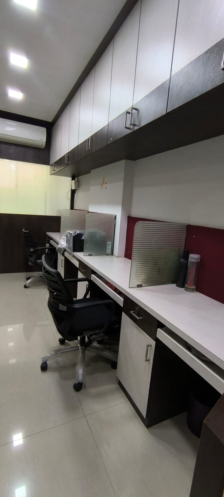 Team Area, the-crescent-business-park Commercial Office Space 800 Sq.Ft. In Sakinaka Mumbai 9182195