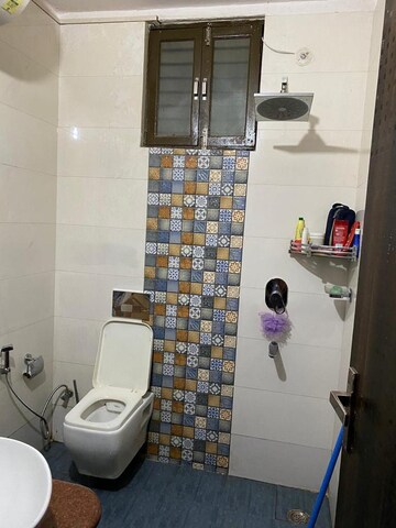 Bathroom in 3 BHK Builder Floor at Sai Tower Gurgaon, Sector 8 – for Rent