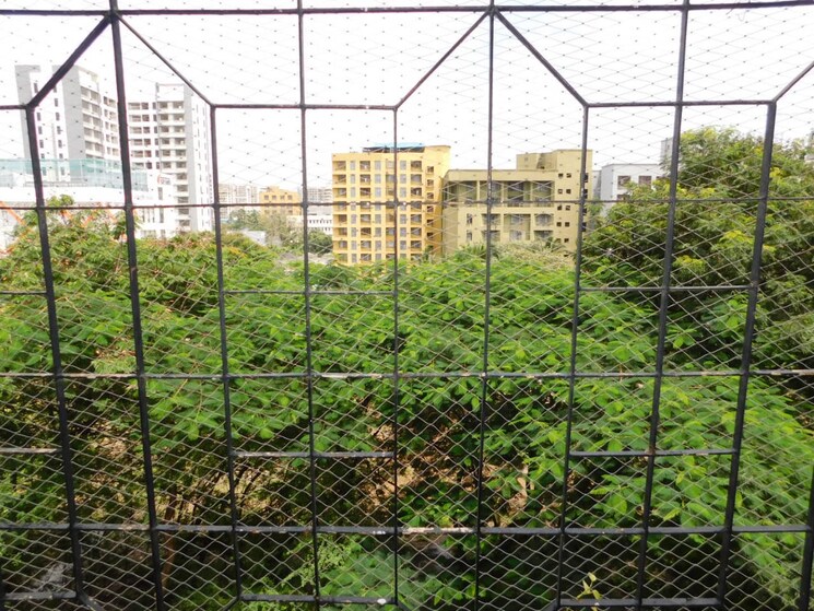 Balcony, juhu 2 Bedroom 700 Sq.Ft. Apartment In Juhu Mumbai 9182220
