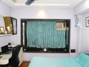 Bedroom in 2 BHK Apartment at Juhu – for Sale