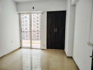 Room in 3 BHK Apartment at Shyam Bankey Bihari Sharnam, Raj Nagar Extension – for Rent