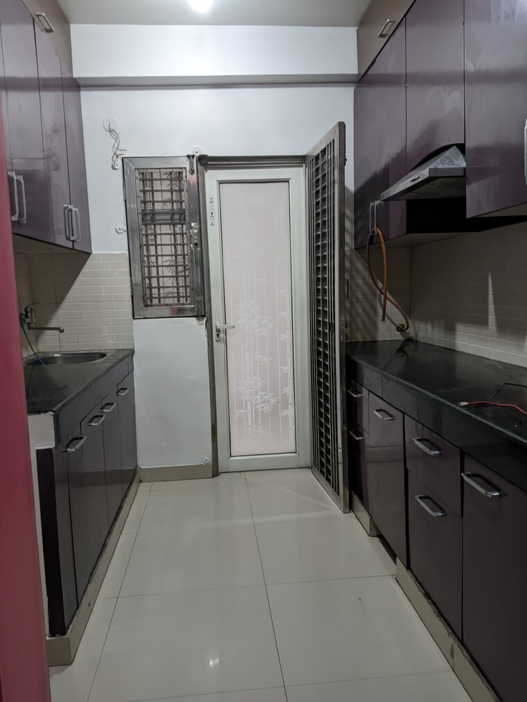 Kitchen, shyam-bankey-bihari-sharnam 3 Bedroom 1450 Sq.Ft. Apartment In Raj Nagar Extension Ghaziabad 9182223