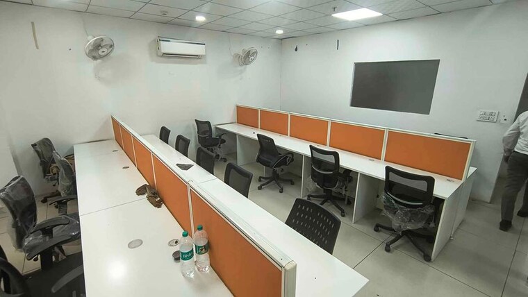 Team Area, ab road Commercial Office Space 1500 Sq.Ft. In Ab Road Indore 9182231