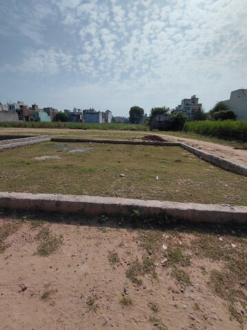  Plot – Exterior View View at Bhondsi - for Sale