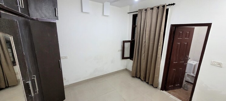 Room, dhakoli 3 Bedroom 1350 Sq.Ft. Apartment In Dhakoli Zirakpur 9182254