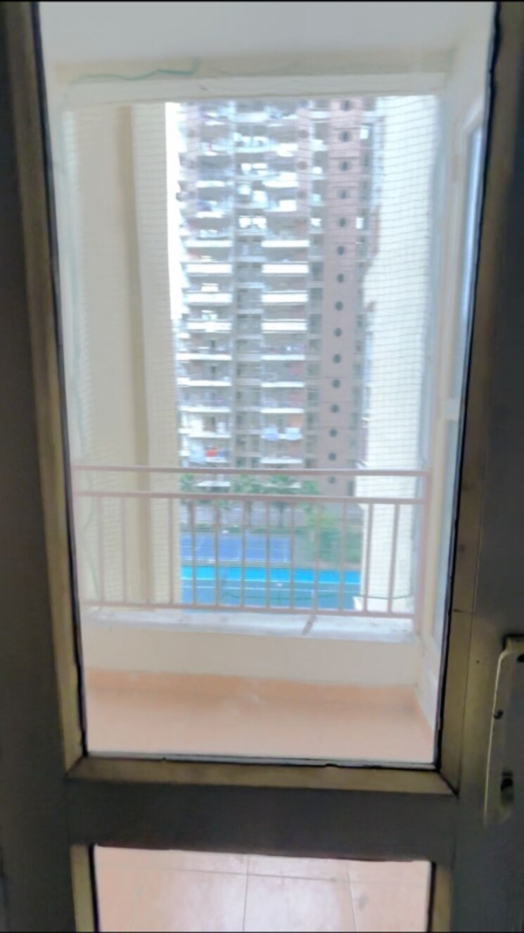 Bathroom, supertech-ecociti 2 Bedroom 890 Sq.Ft. Apartment In Sector 137 Noida 9182273