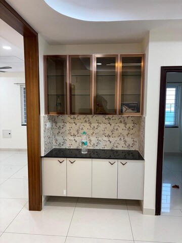 Room in 2 BHK Apartment at Aparna Sarovar Zicon, Nallagandla – for Rent