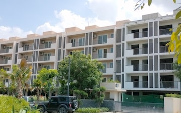 Plot For Sale in DLF Gardencity Enclave, Sector 93