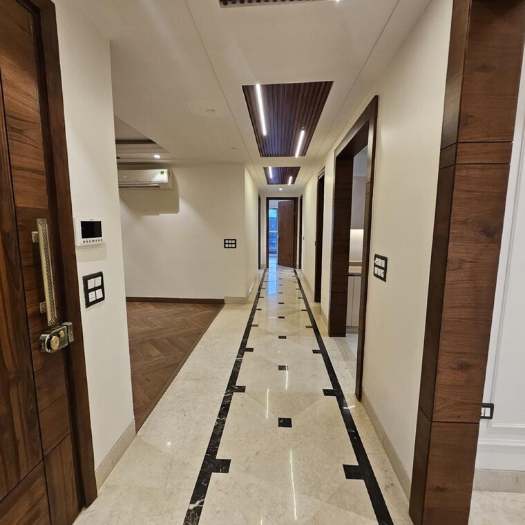 undefined, new rajinder nagar 3 Bedroom 128 Sq.Yd. Builder Floor In New Rajinder Nagar Delhi 9182429