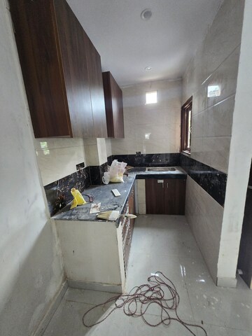Kitchen in 2 BHK Apartment at Lajpat Nagar 4 – for Rent