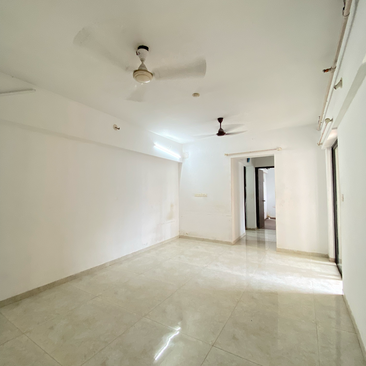 1 BHK Apartment For Rent in Lodha Palava City Lakeshore Greens