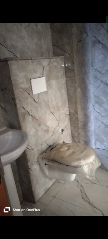 Bathroom in 3 BHK Builder Floor at BPTP District Phase 2, Sector 84 – for Sale