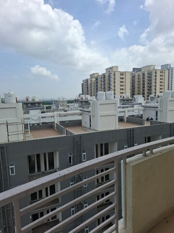 3 BHK Apartment – Entrance View at Tulip Petals, Sector 89 - for Rent