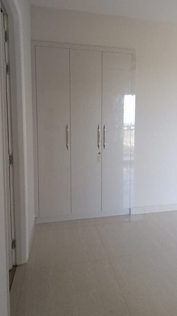 Bathroom in 3 BHK Apartment at Eldeco Live By The Greens, Sector 150 – for Rent