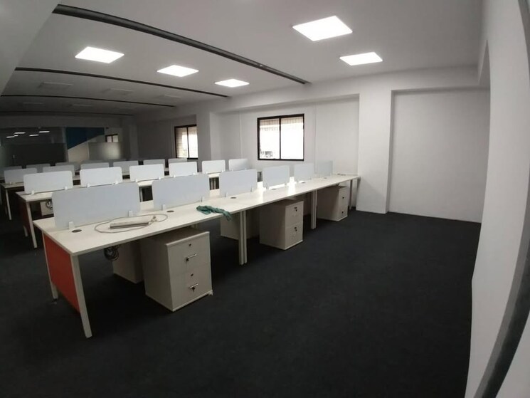 Team Area, yashwant niwas road Commercial Office Space 2000 Sq.Ft. In Yashwant Niwas Road Indore 9182448