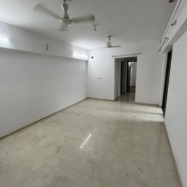 Room, lodha-palava-city-lakeshore-greens 1 Bedroom 510 Sq.Ft. Apartment In Hedutane Thane 9182470