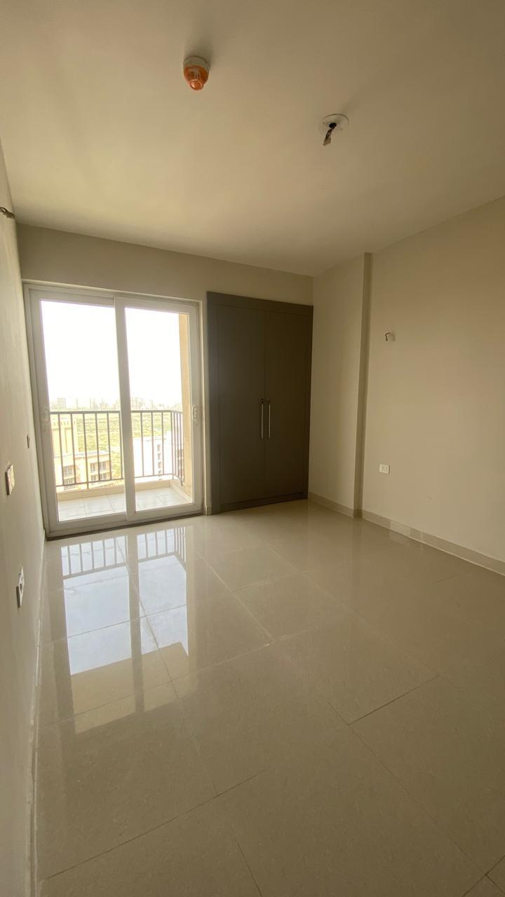 2 BHK Apartment For Rent in Tata Eureka Park