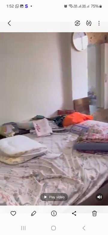 Bedroom in 6+ BHK Independent House at Khanda Colony – for Sale