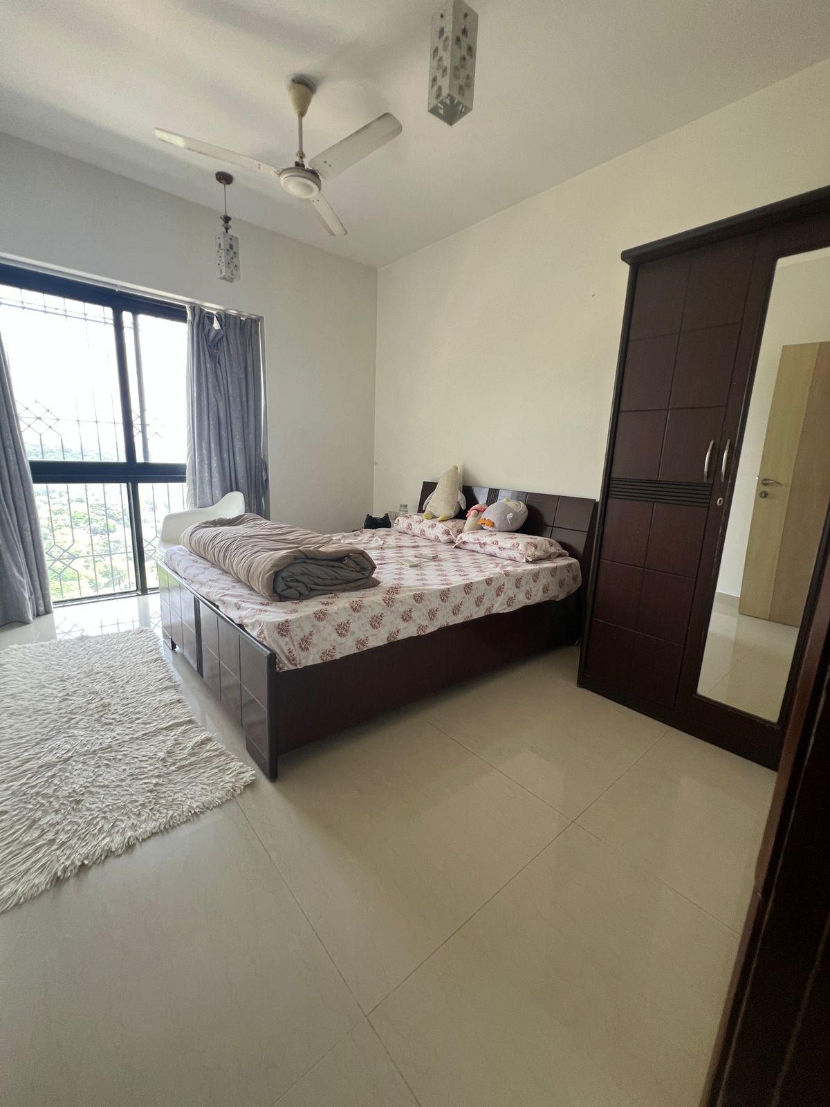 2.5 BHK + Pooja Room Apartment For Rent in Sapphire Heights