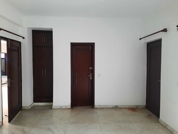 Bedroom in 2 BHK Villa at DLF Moulsari Arcade, Sector 24 – for Rent