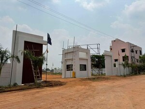  Plot – Exterior View View at Santoshi Nagar - for Sale