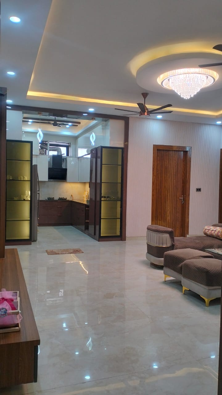 4 BHK Builder Floor For Rent in Niti Khand I