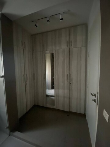3 BHK Apartment For Rent in Ireo Skyon, Sector 60