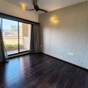 Room in 2 BHK Apartment at Paradise Sai World Dreams, Kalyan Shilphata Road – for Sale