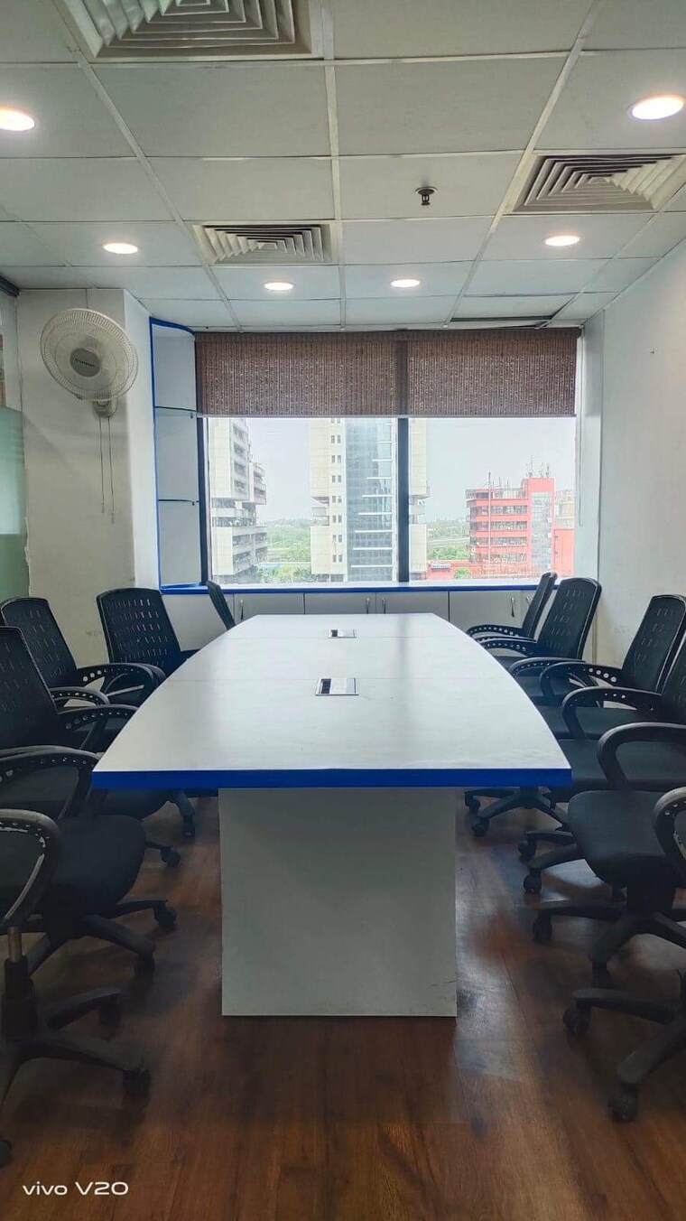Team Area, netaji subhash place Commercial Office Space 989 Sq.Ft. In Netaji Subhash Place Delhi 9182590