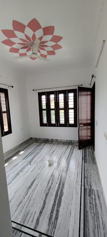 Room in 2 BHK Independent House at Ballupur – for Rent