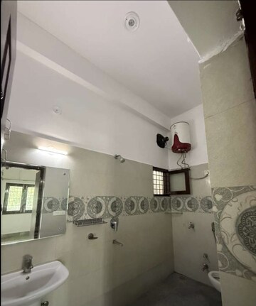 Bathroom in 3 BHK Independent House at Ballupur – for Rent