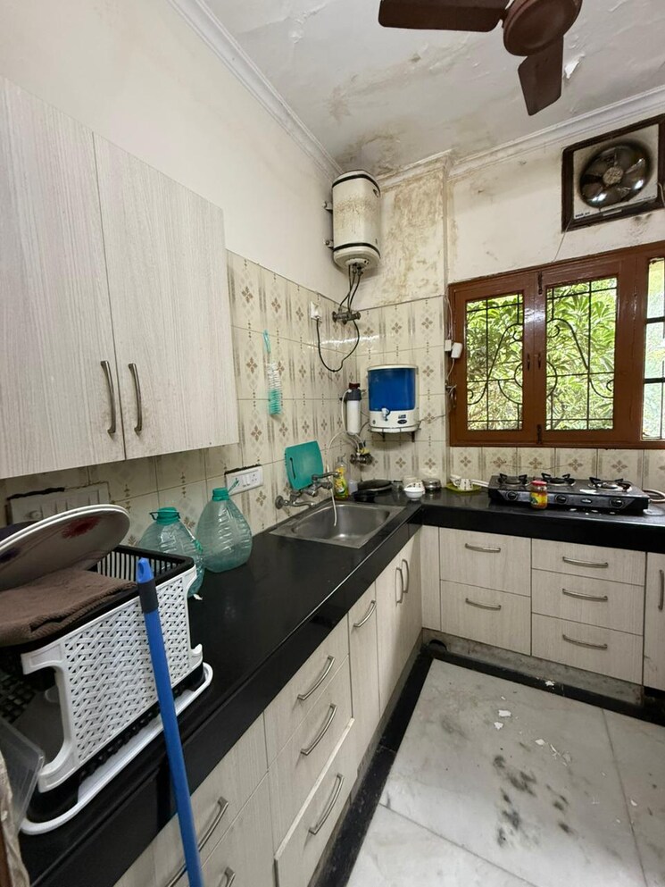 Kitchen, dlf phase ii 2 Bedroom 215 Sq.Ft. Builder Floor In Dlf Phase ii Gurgaon 9182641